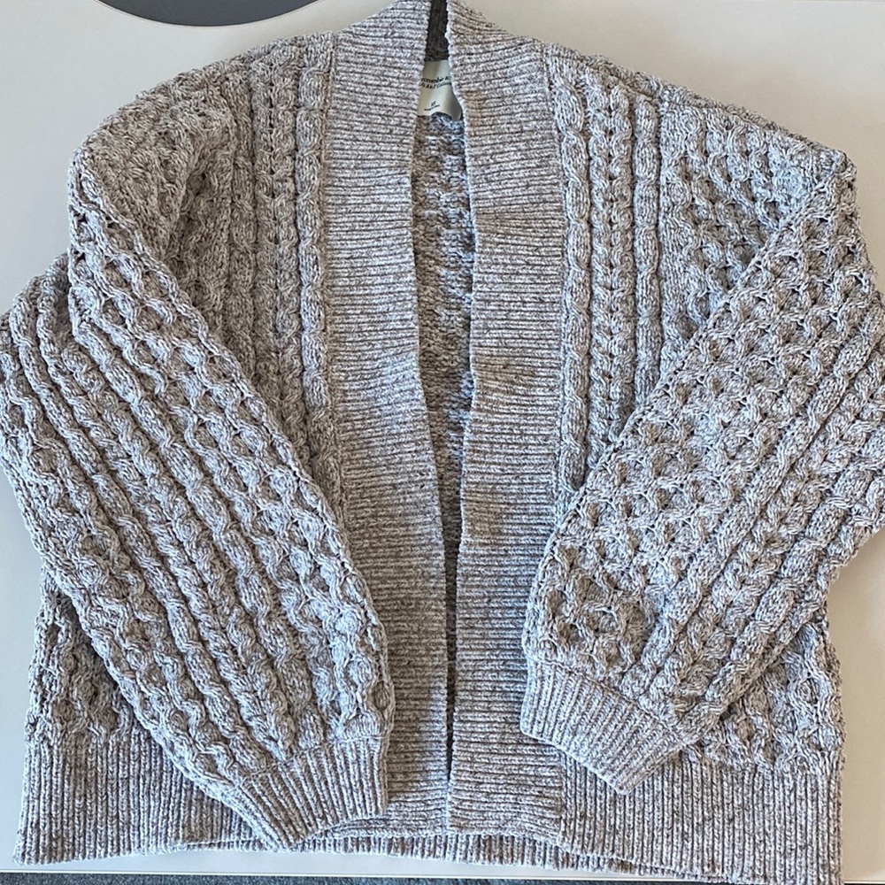 A&F sweater cardigan